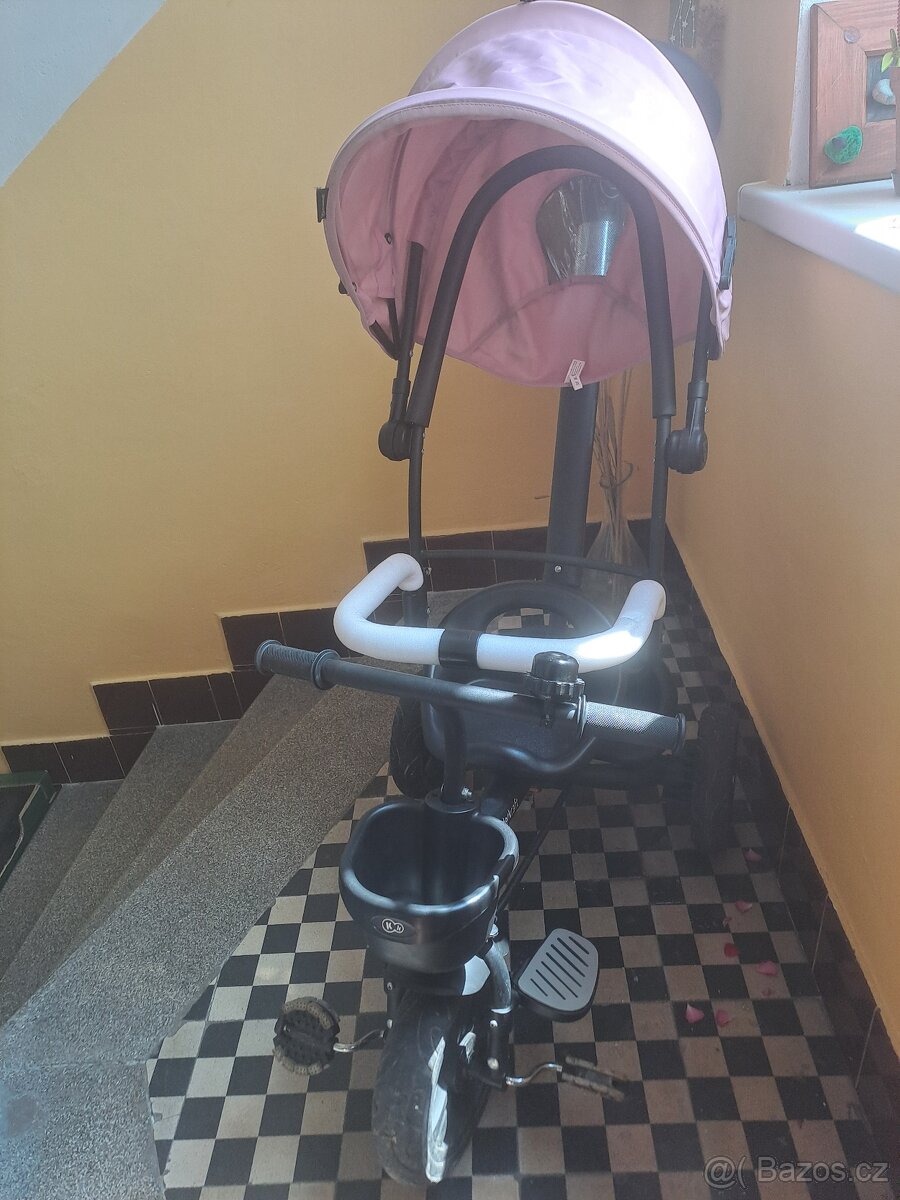 Trojkolka/kočárek s vodící tyčí
