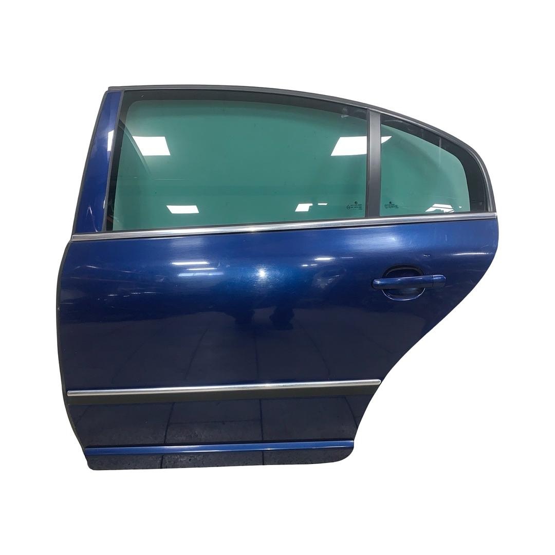 Levé zadní dveře modrá LF5Q Škoda Superb 1 FL sedan 2008