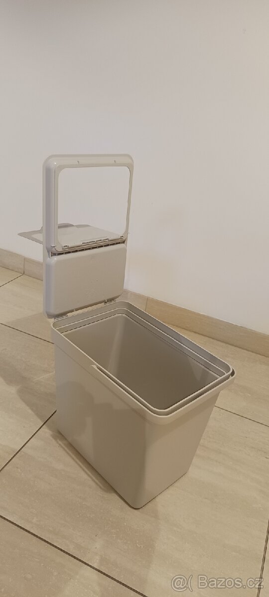 Koš Hallbar (Ikea)