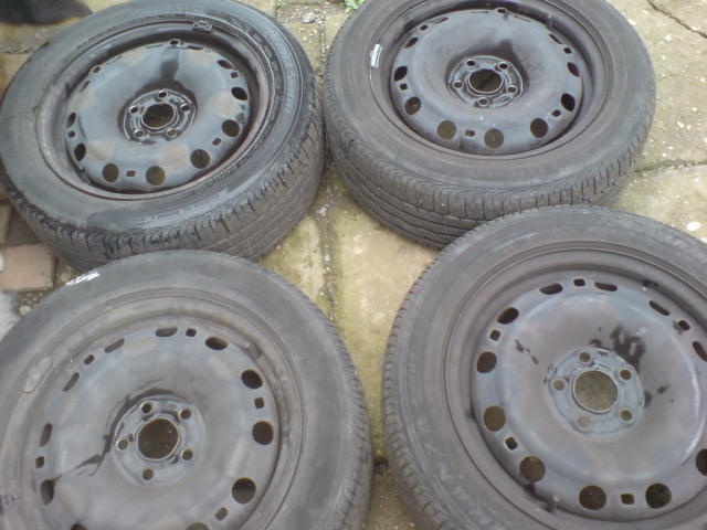 Disky Fabia 1/2, Roomster, Rapid..., letní Bridgestone Turan