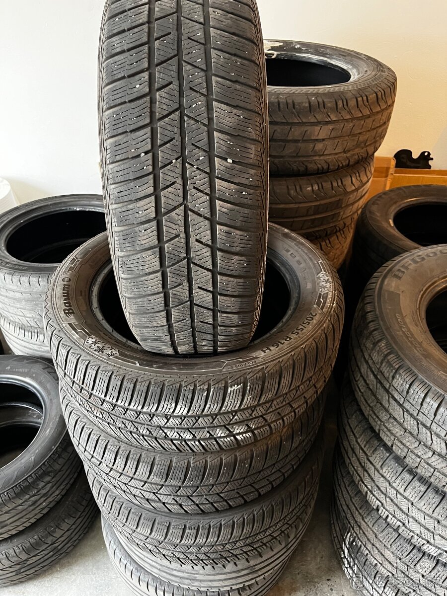 Prodám 4x zimní pneu-205/55R16
