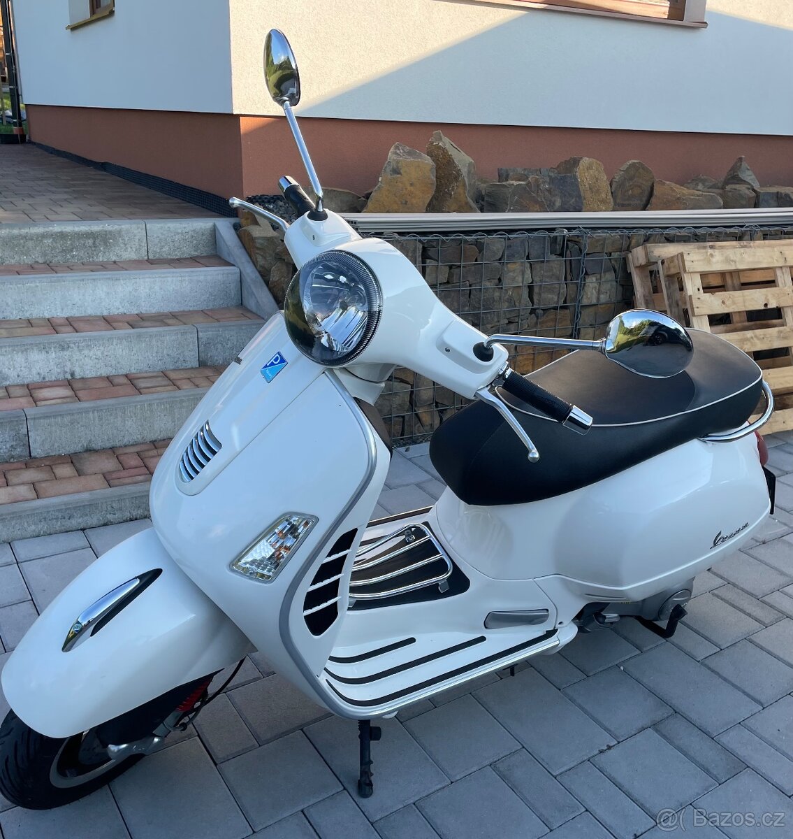 Vespa GTS Super 300
