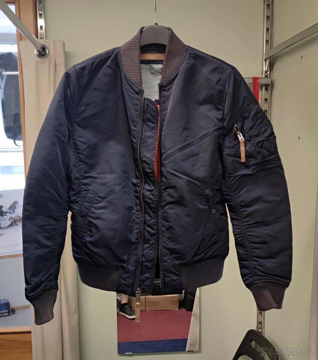 Dámský bomber Alpha Industries vel.M