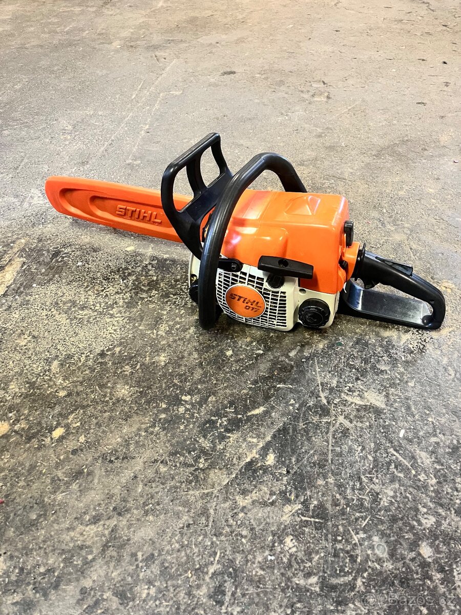 Motorová pila Stihl 017