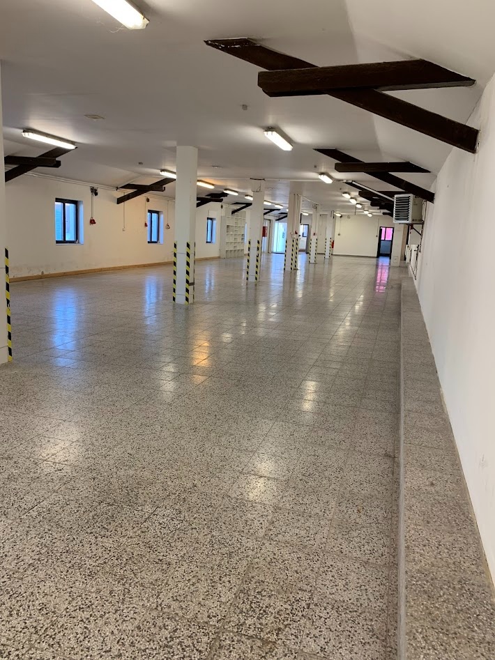Pronájem výrobní haly 384 m²