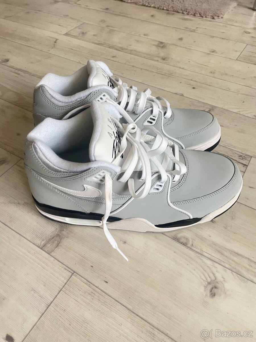 Nike air flight 89