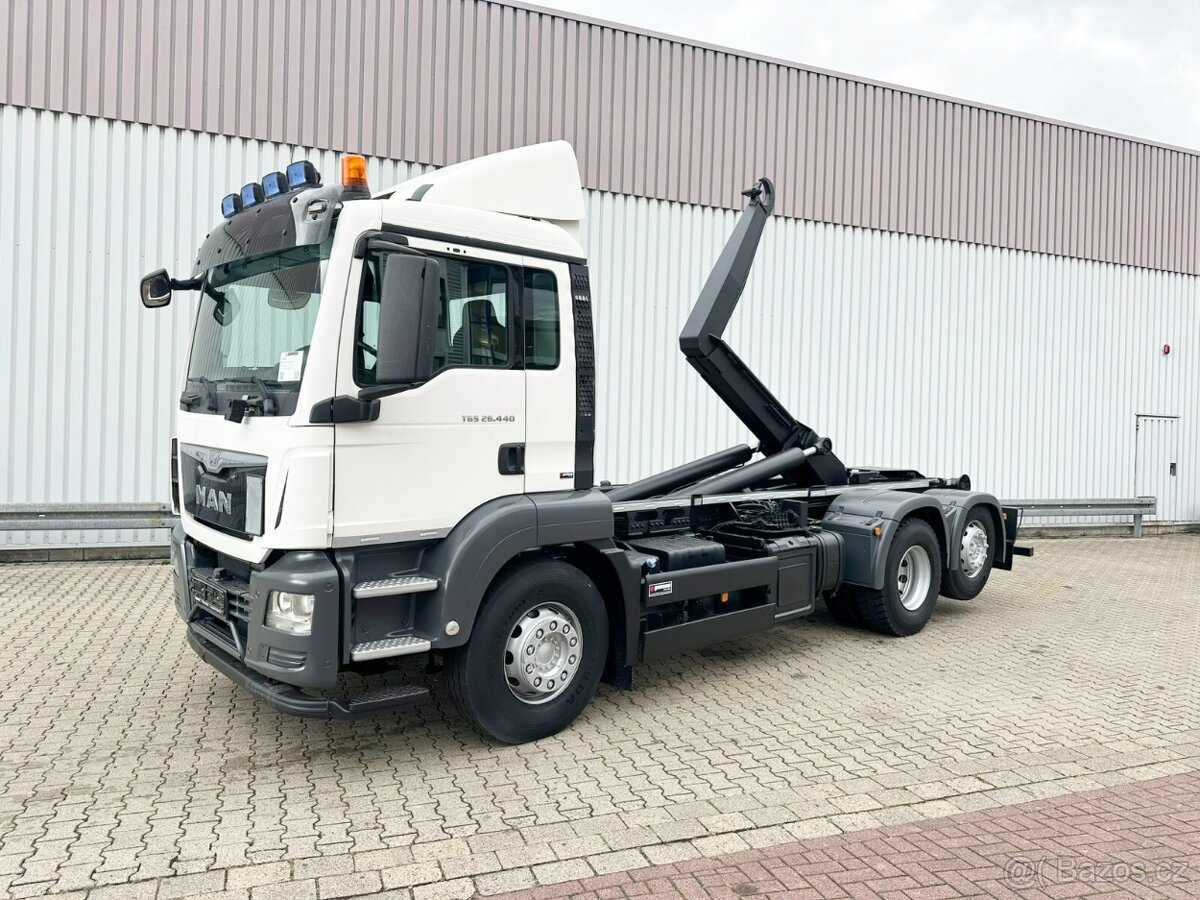 MAN TGS 26.440 6x2 / Nosič abrol kontejnerů / 376tkm