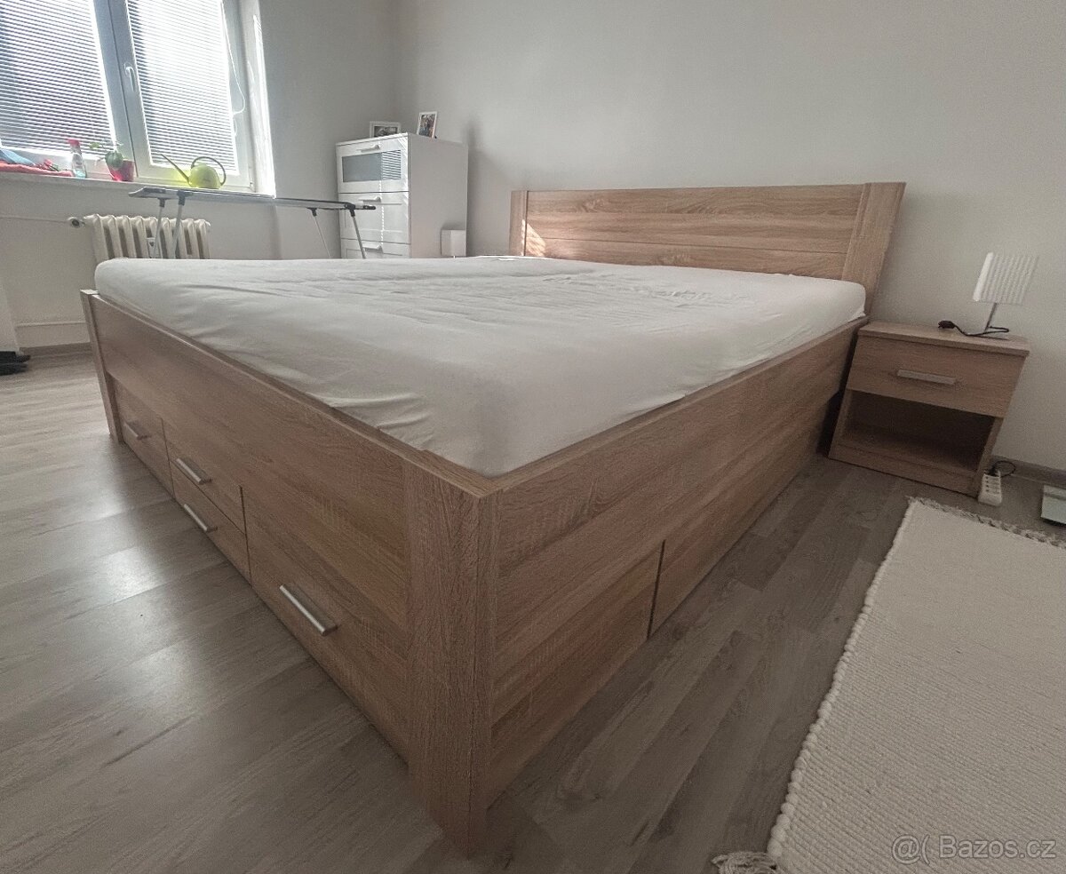 Manželská postel