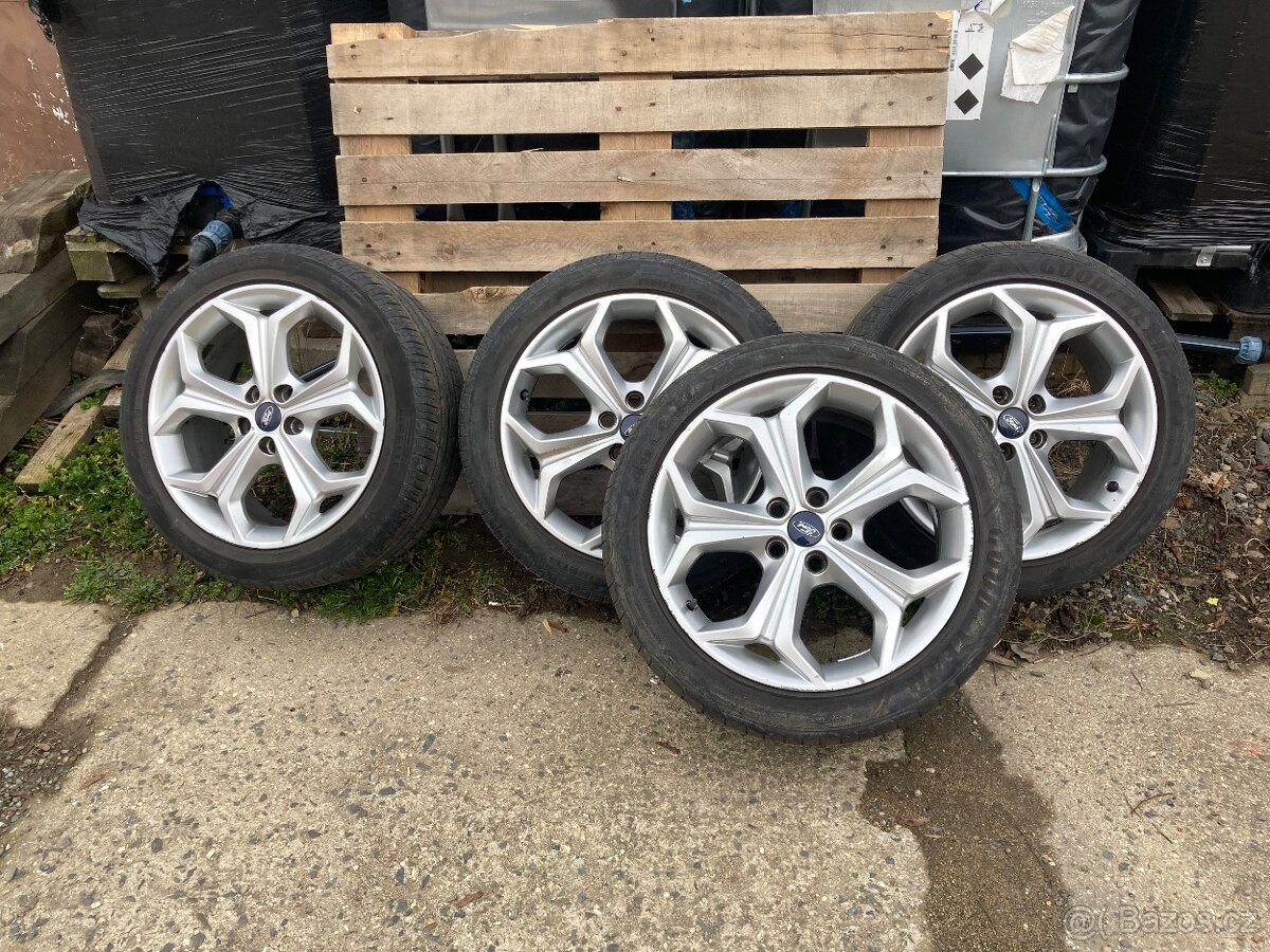 Alu 18x8 Ford