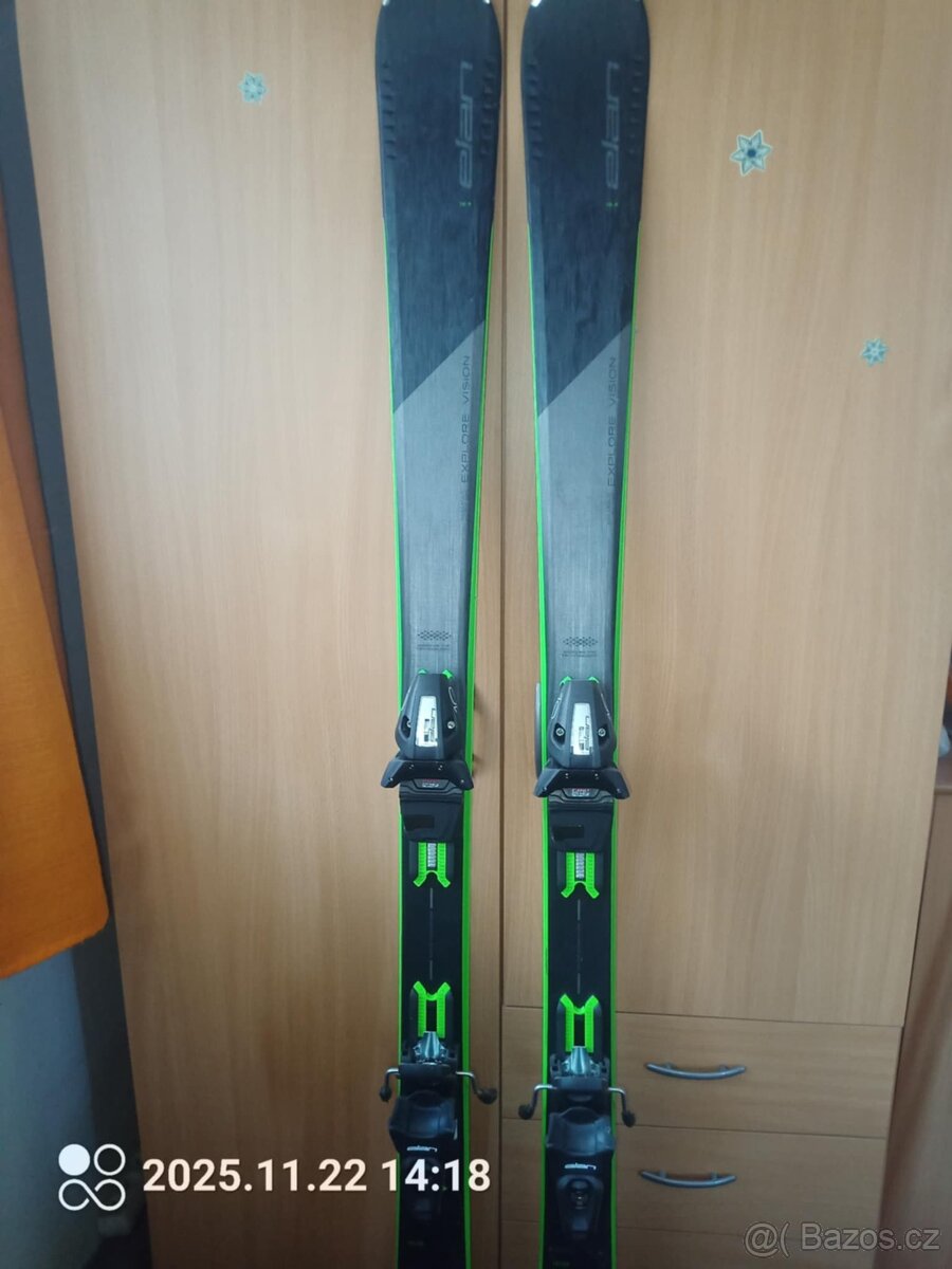 prodám lyžařský set