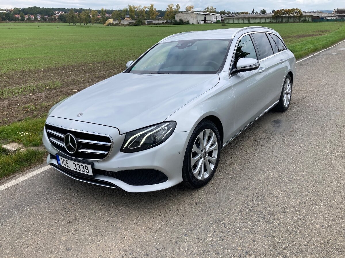 MB E300d Avantgarde 69 000km-Garance, záruka