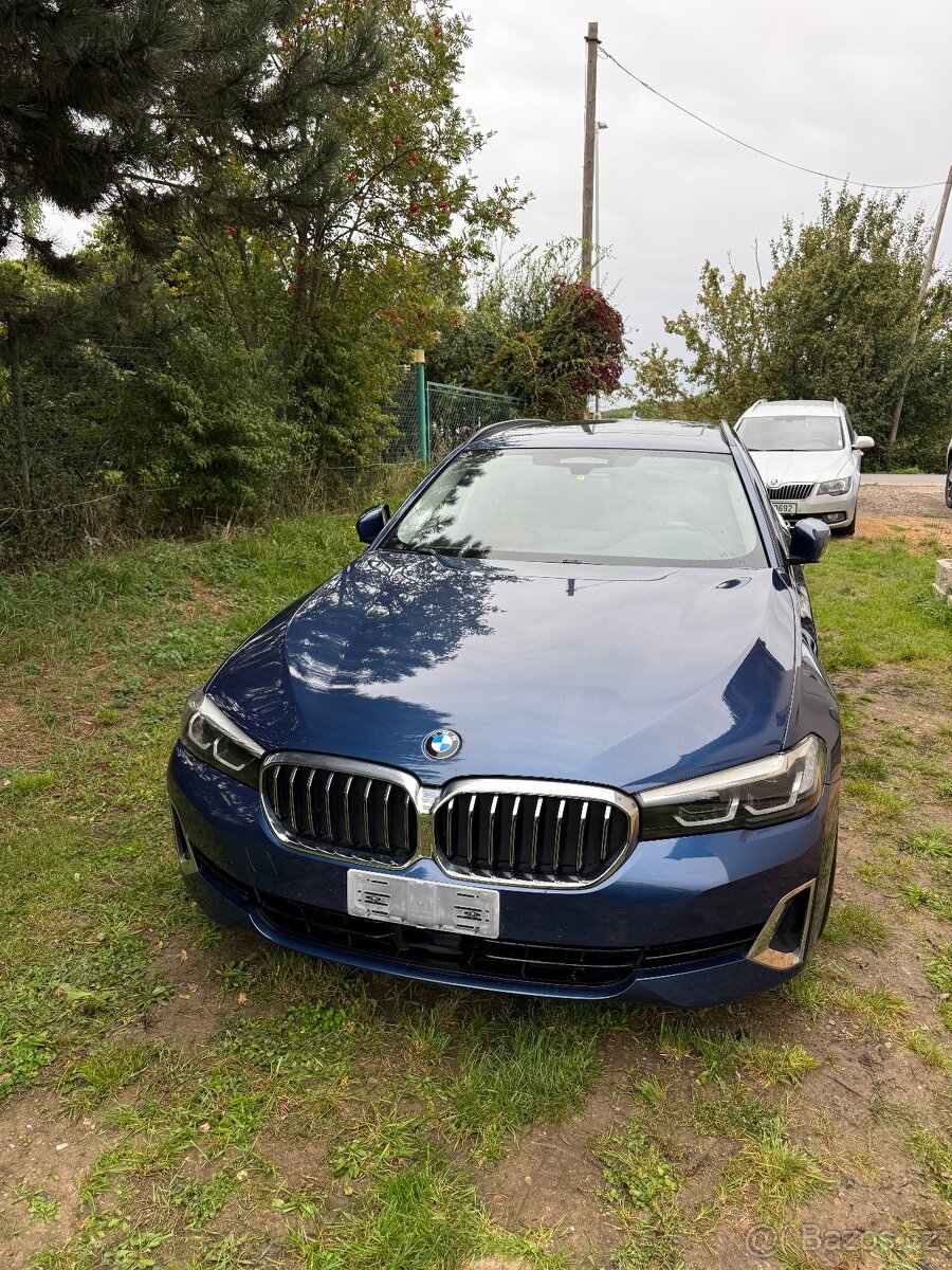 BMW 530D X drive LUxury Line TOP STAV TOP CENA