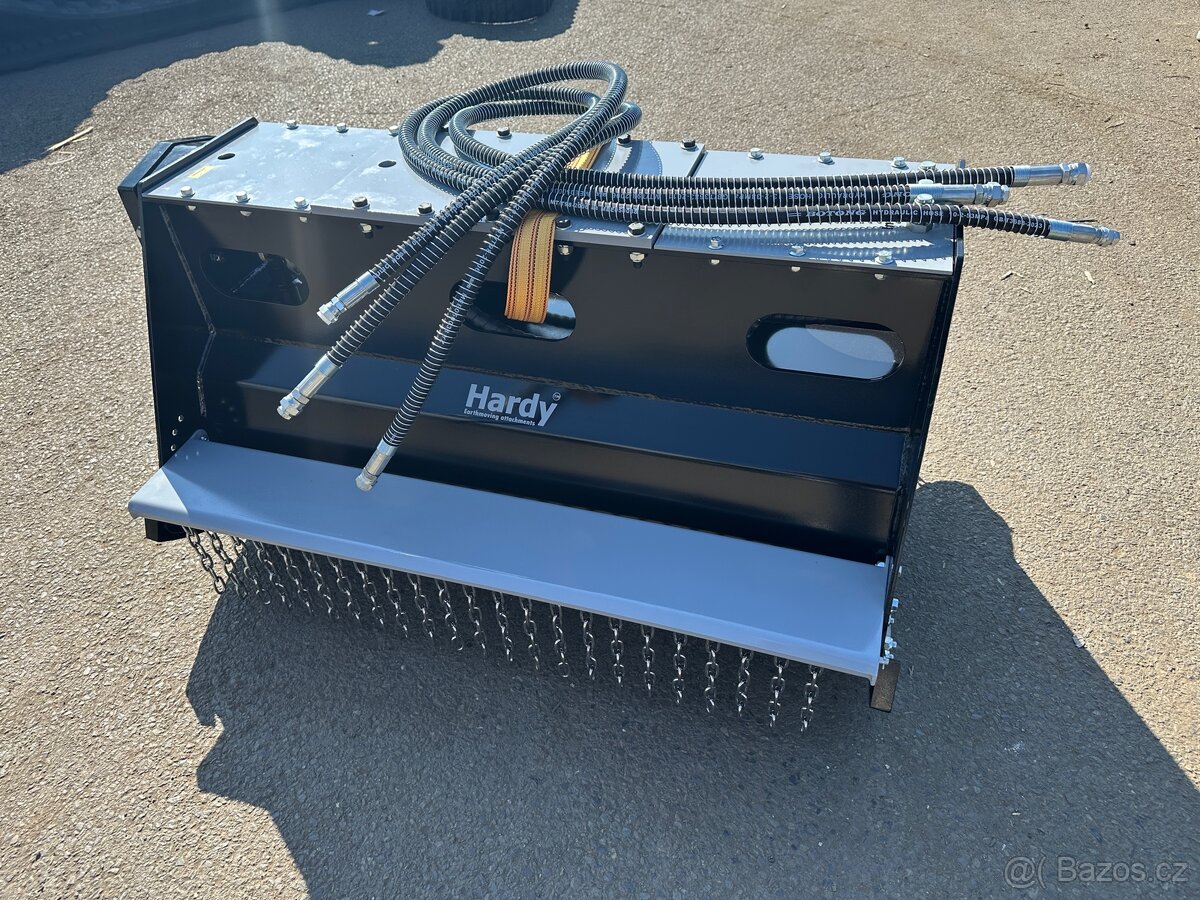 Kladívkový mulčovač Hardy pro stroje 3-6 tun