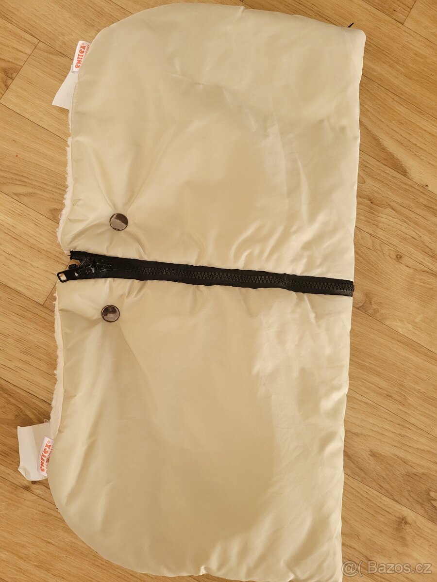 Prodam rukavnik ke kocarku Emitex