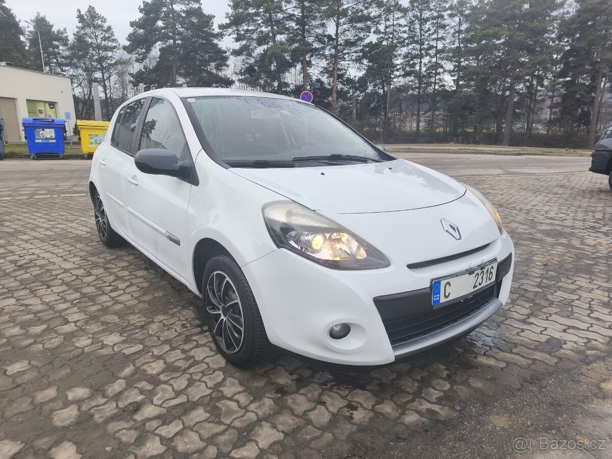 Renault Clio 1.6i Automat