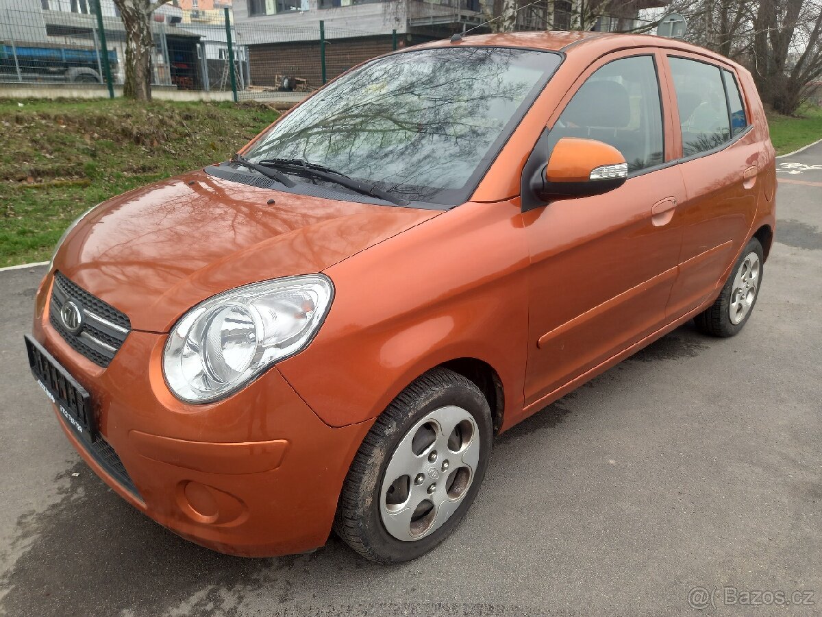 PICANTO 1,1 48 KW KLIMATIZACE SERVO