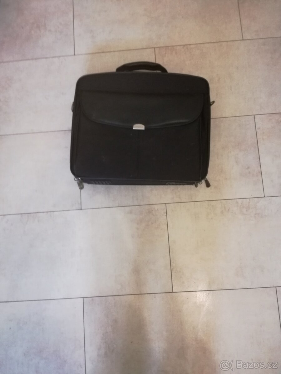 Dicota MultiTrend brašna na notebook