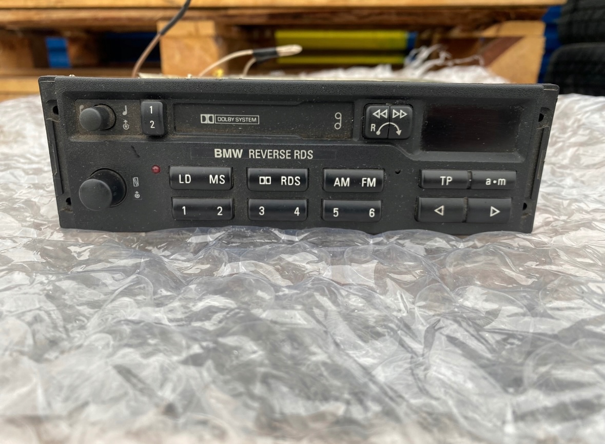 BMW E36 originální rádio RDS