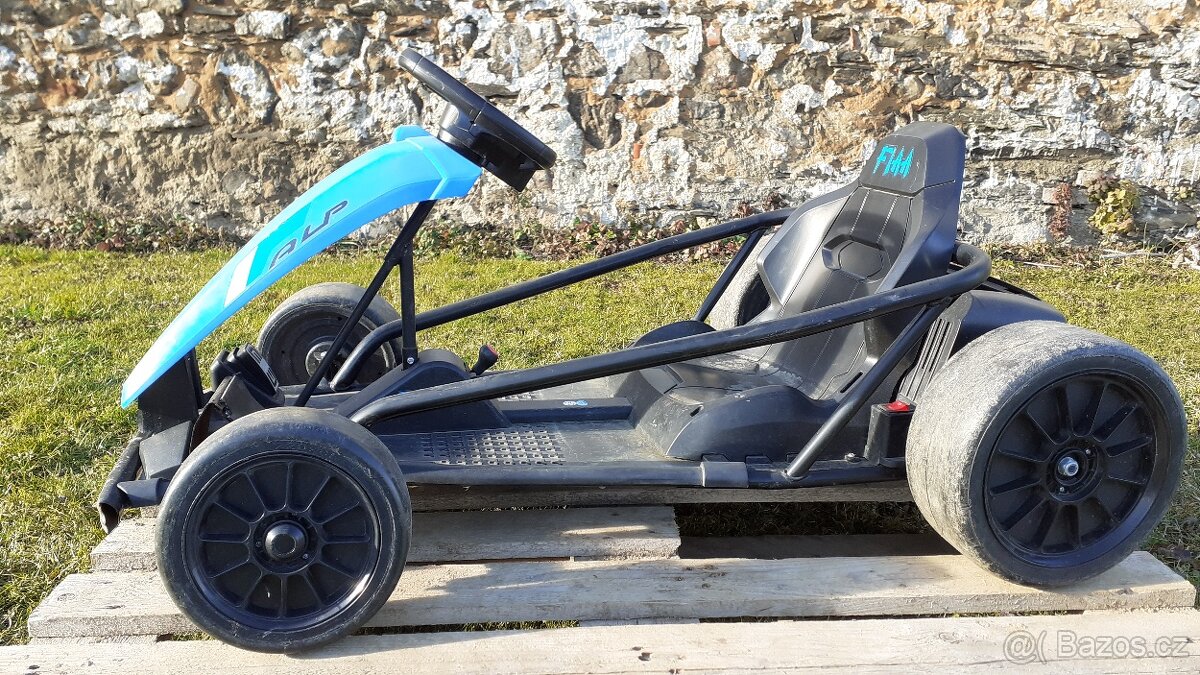 Dětská elektrická bugina
