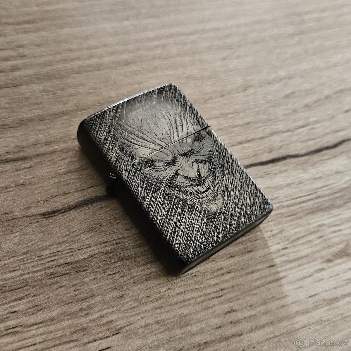Kovový zapalovač Ďábel ZB002