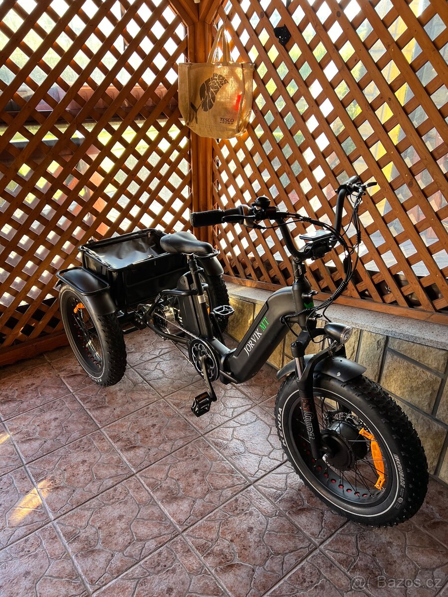 Prodám elektrickou tříkolku Jorvik JMT11 (500W)