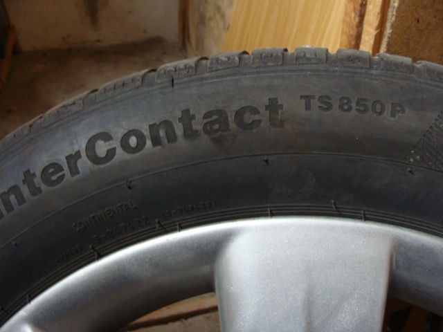 ZIMNÍ CONTINENTAL TS 850 98V