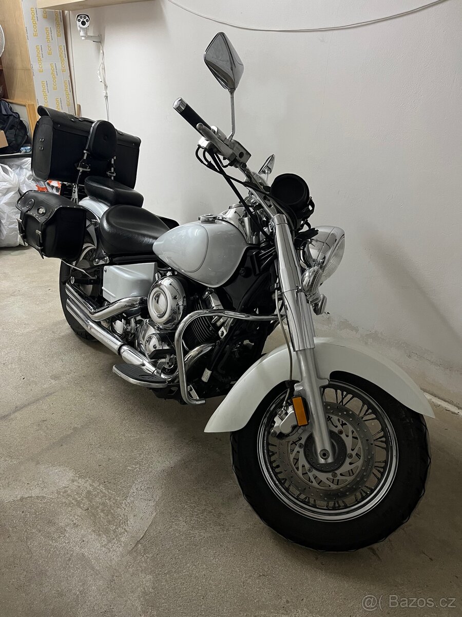 Yamaha Dragstar 650 bílá rv 2007