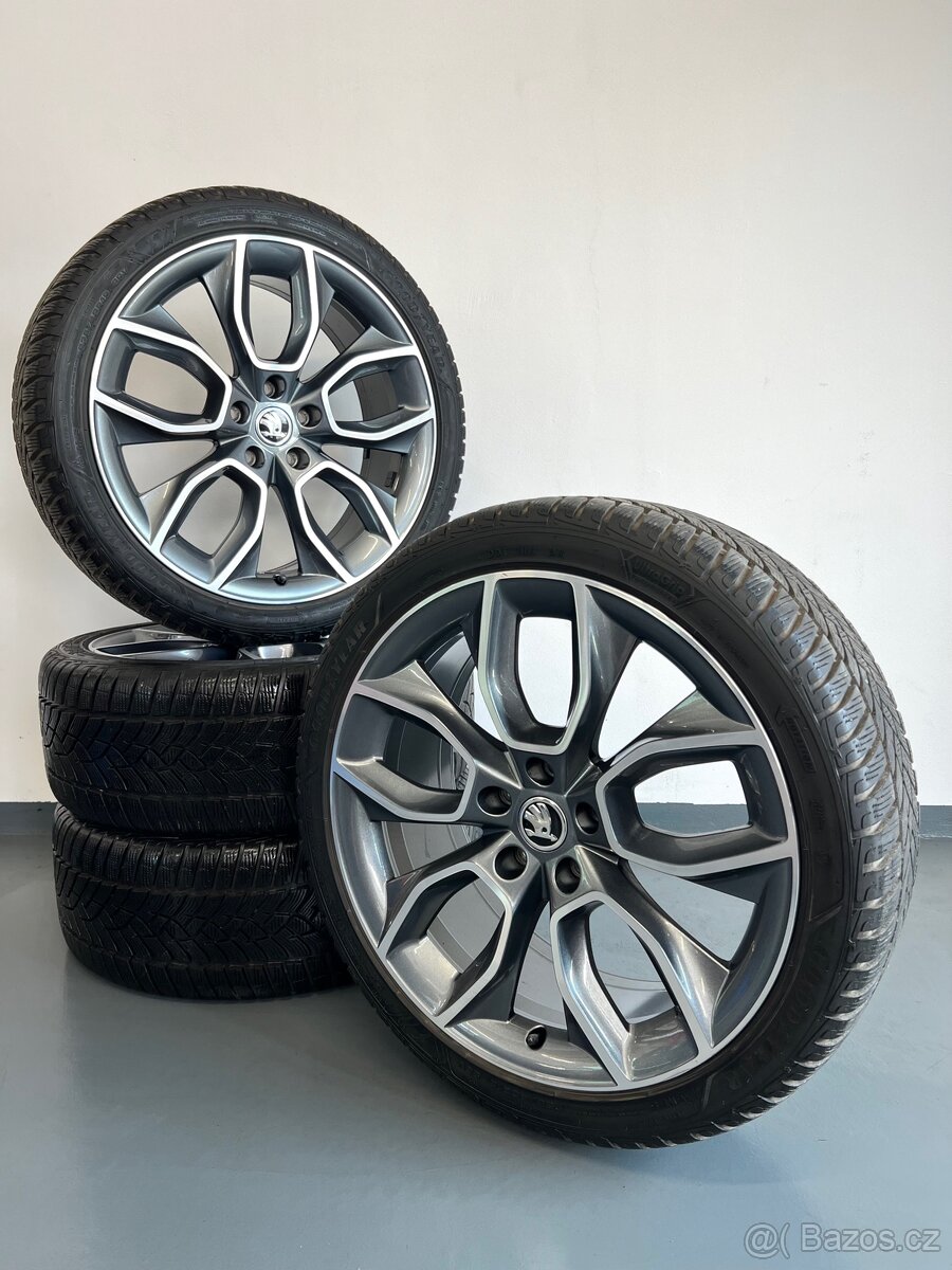 ❄️ Zimní Alu kola Crater, Škoda Superb 3 Scout, 5x112 r19