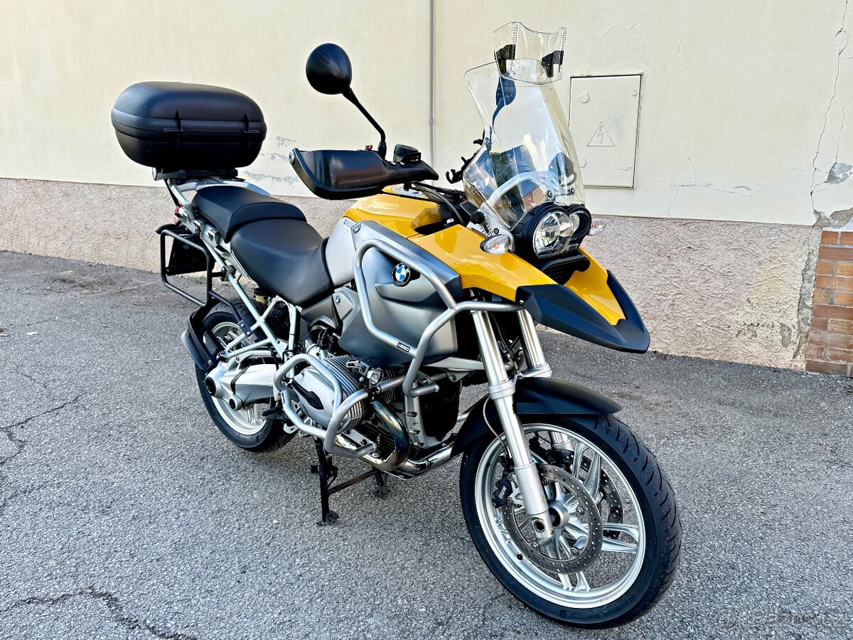 BMW R1200 GS 74KW r. 2006 - PO SERVISU, NOVÁ STK, CEBIA