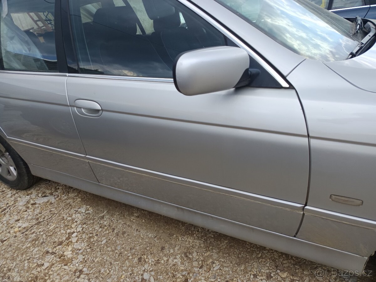 BMW E39 dveře TOP stav titan Silber