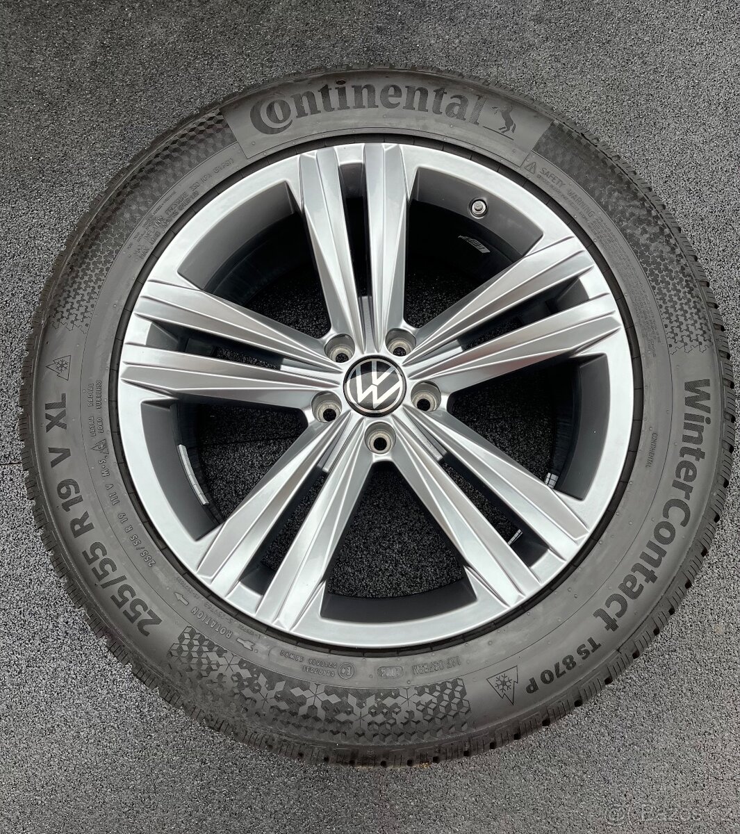 ❄️origo.Alu VW Touareg 5x112 zimní pneu 255/55/19