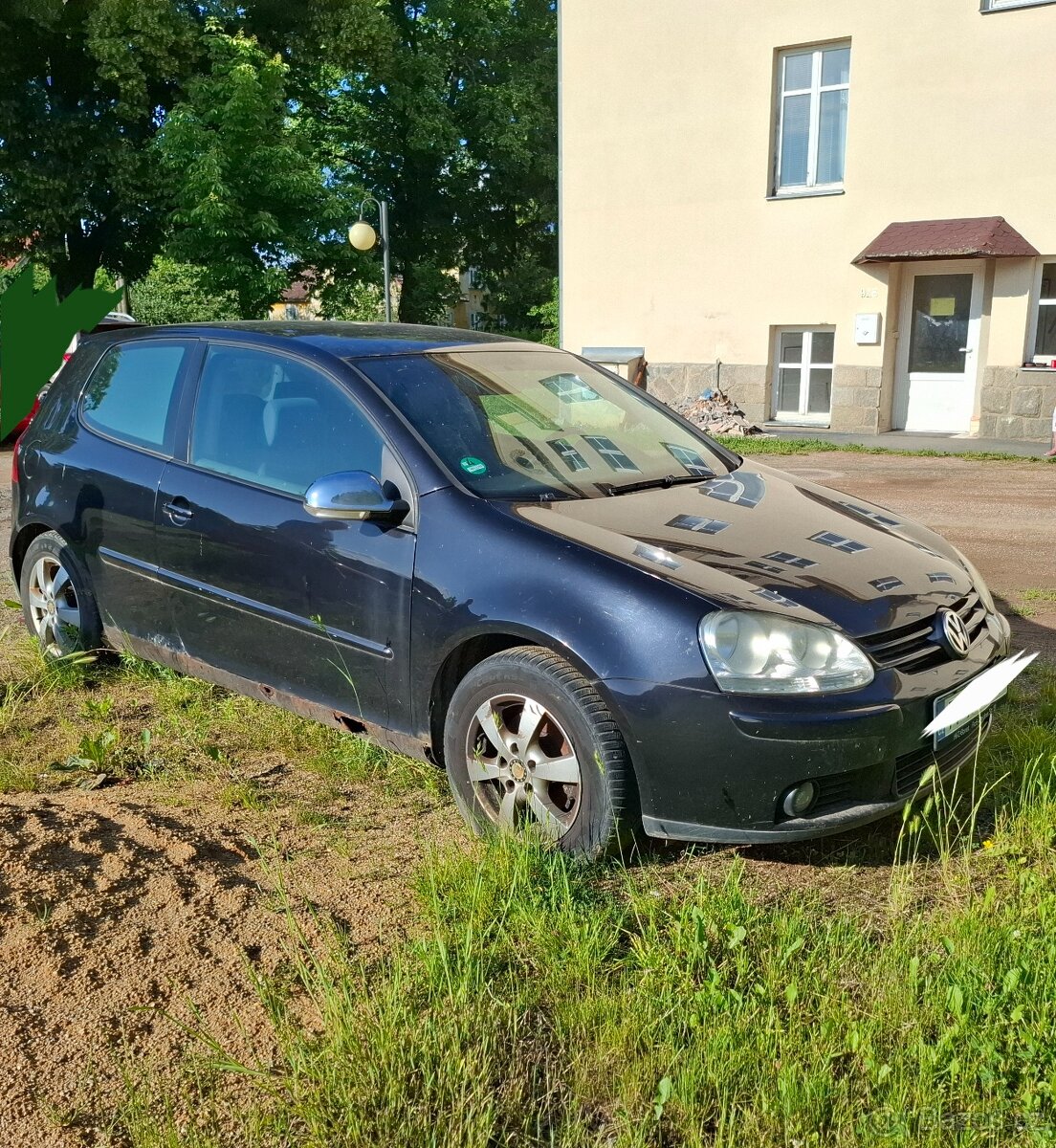 Prodám VW Golf 5 – 1.4 55kW, r.v. 2005 – na opravu nebo ND