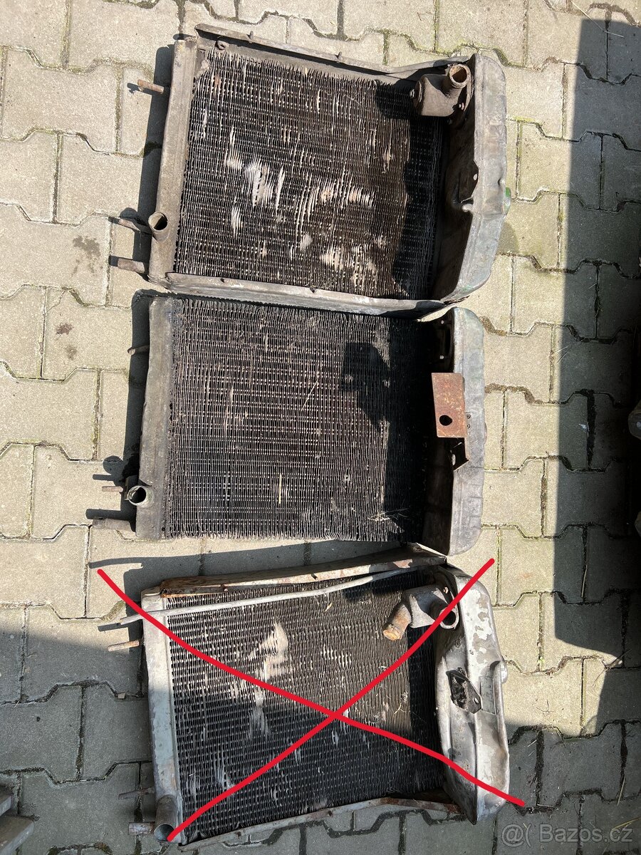 Chladiče, těleso a lapač vzduchu zetor 25