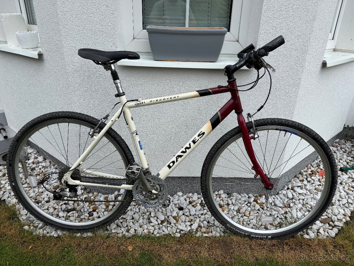 Prodám trekové kolo Dawes Discovery 501