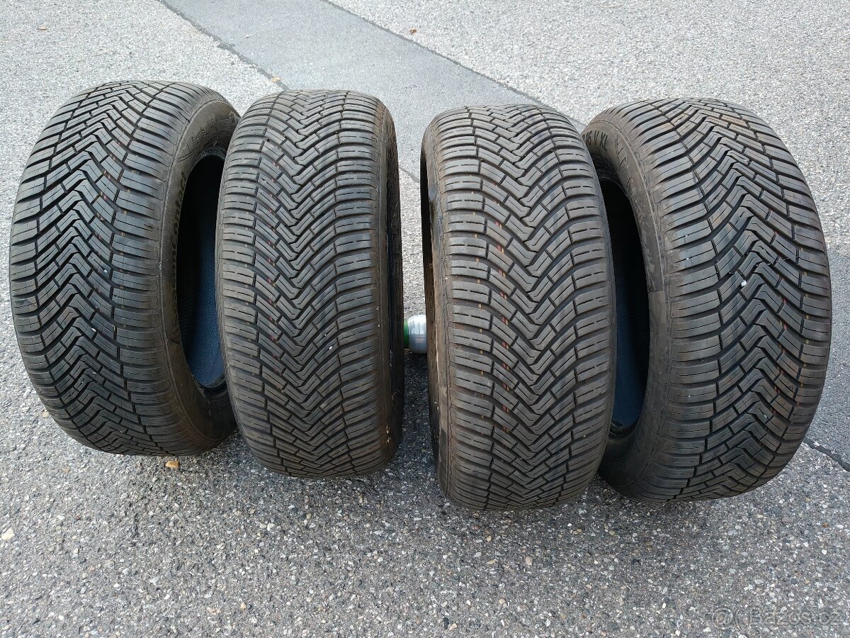 Continental Allseason contact 215/55 R16