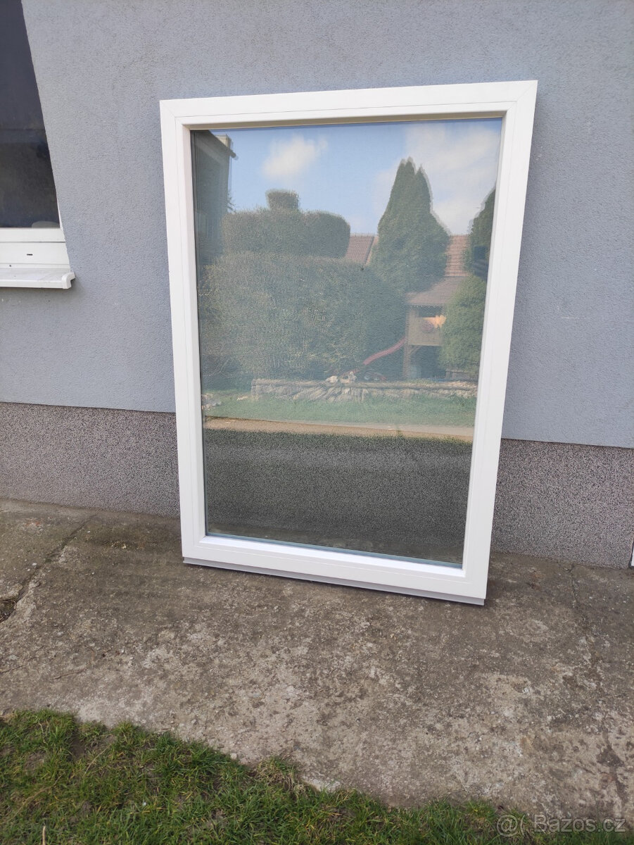 Prodám nové plastové okno 1040 x 1460 fixní
