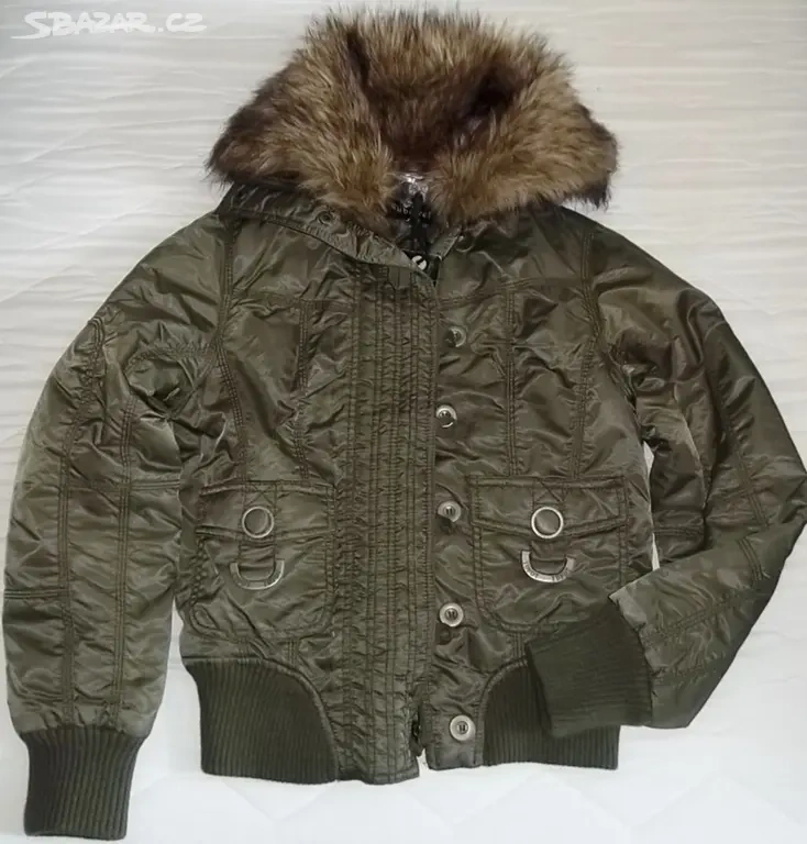Dívčí zimní bunda-bomber, 12 let, 158 cm