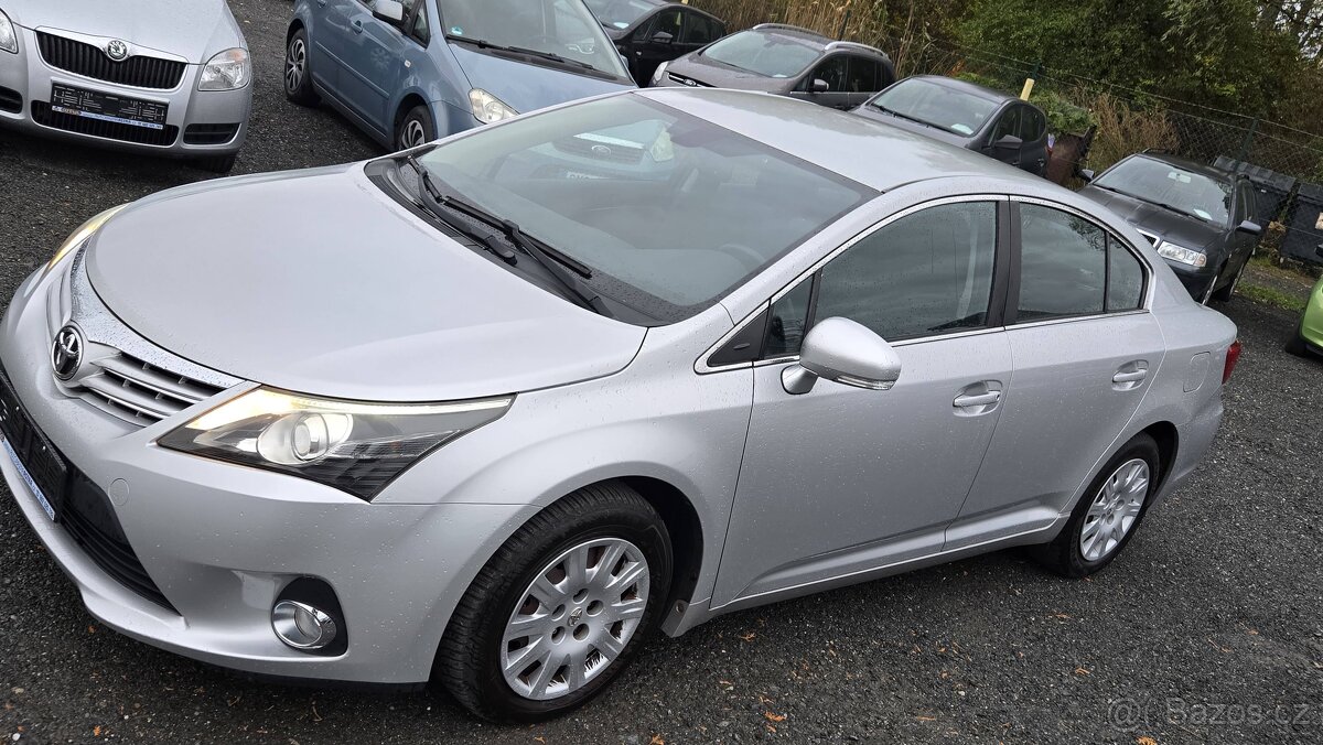 TOYOTA AVENSIS 1.8 16V LIFE 108KW 1MAJITEL