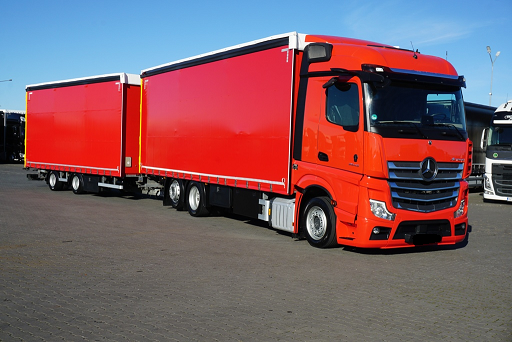 Mercedes-Benz Actros 2545 6x2 - velkoobjemová souprava
