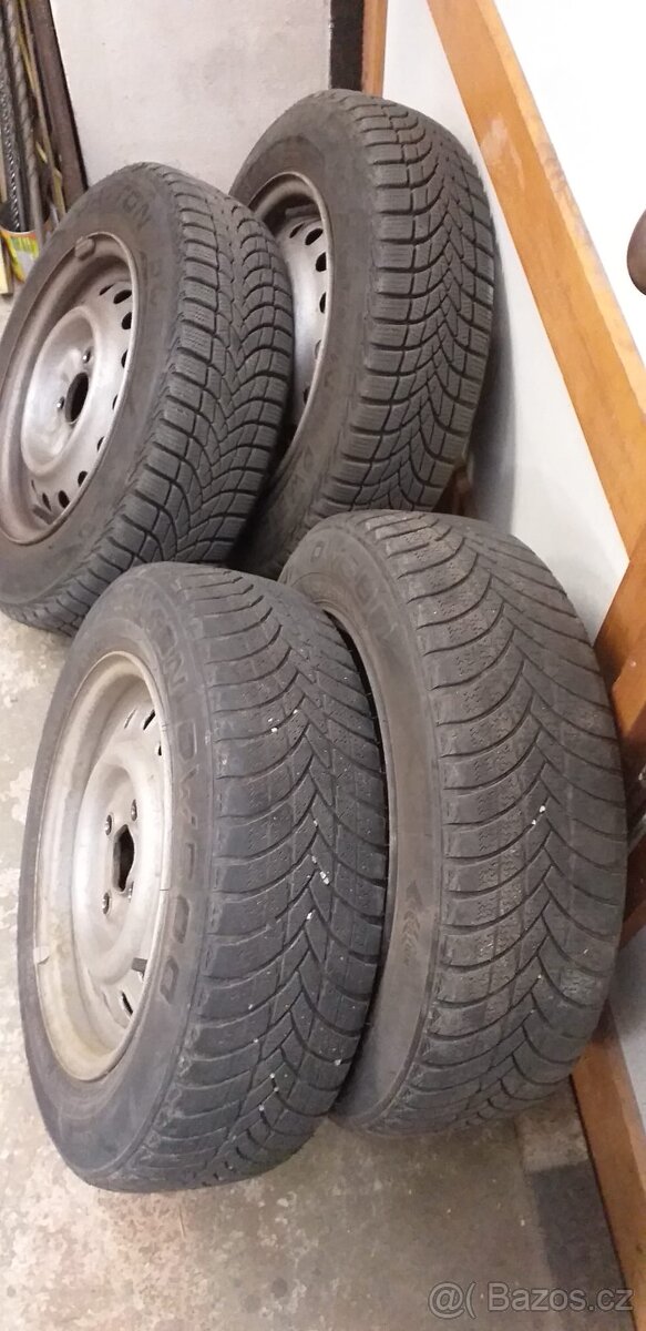 Disky Nissan Micra r70 + pneu