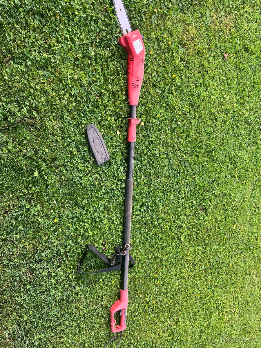 HECHT vyvětvovací pila