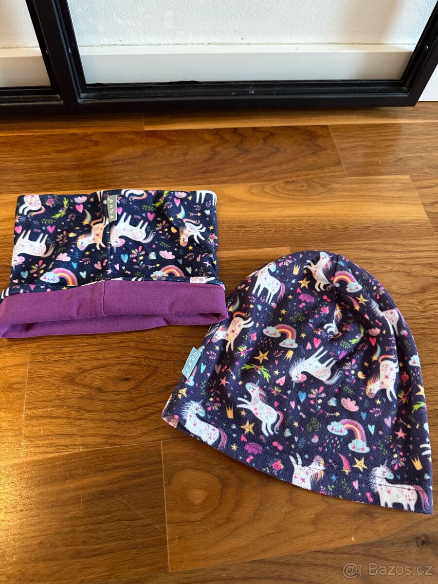 Set čepice a nákrčník Unuo jednorožci
