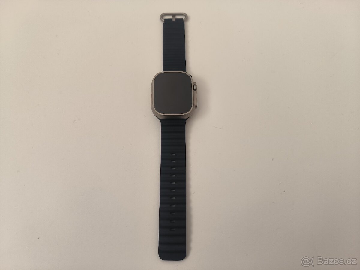 apple watch Ultra 49mm / Batéria 88%