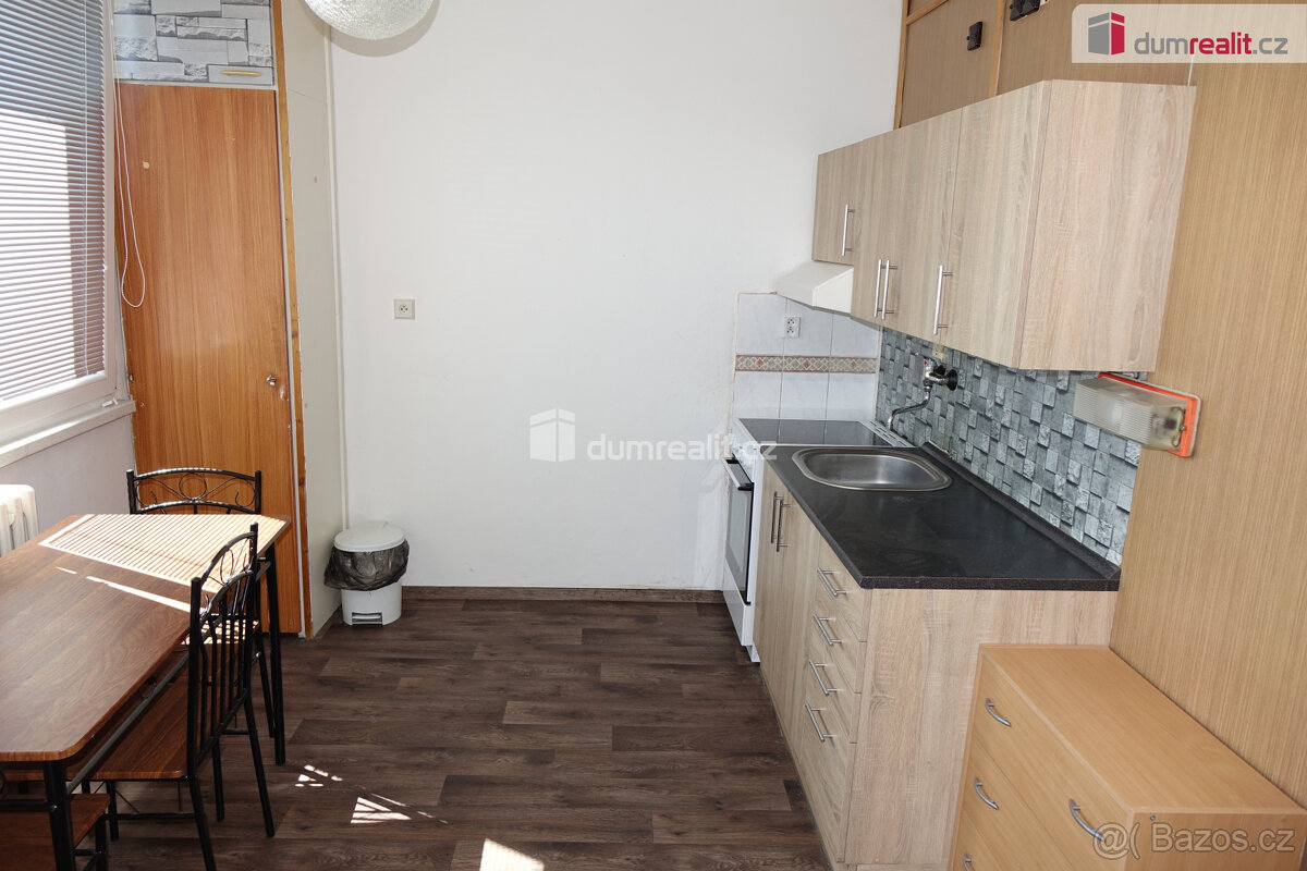 Pronájem bytu 1+1, 42 m2, Vlašim