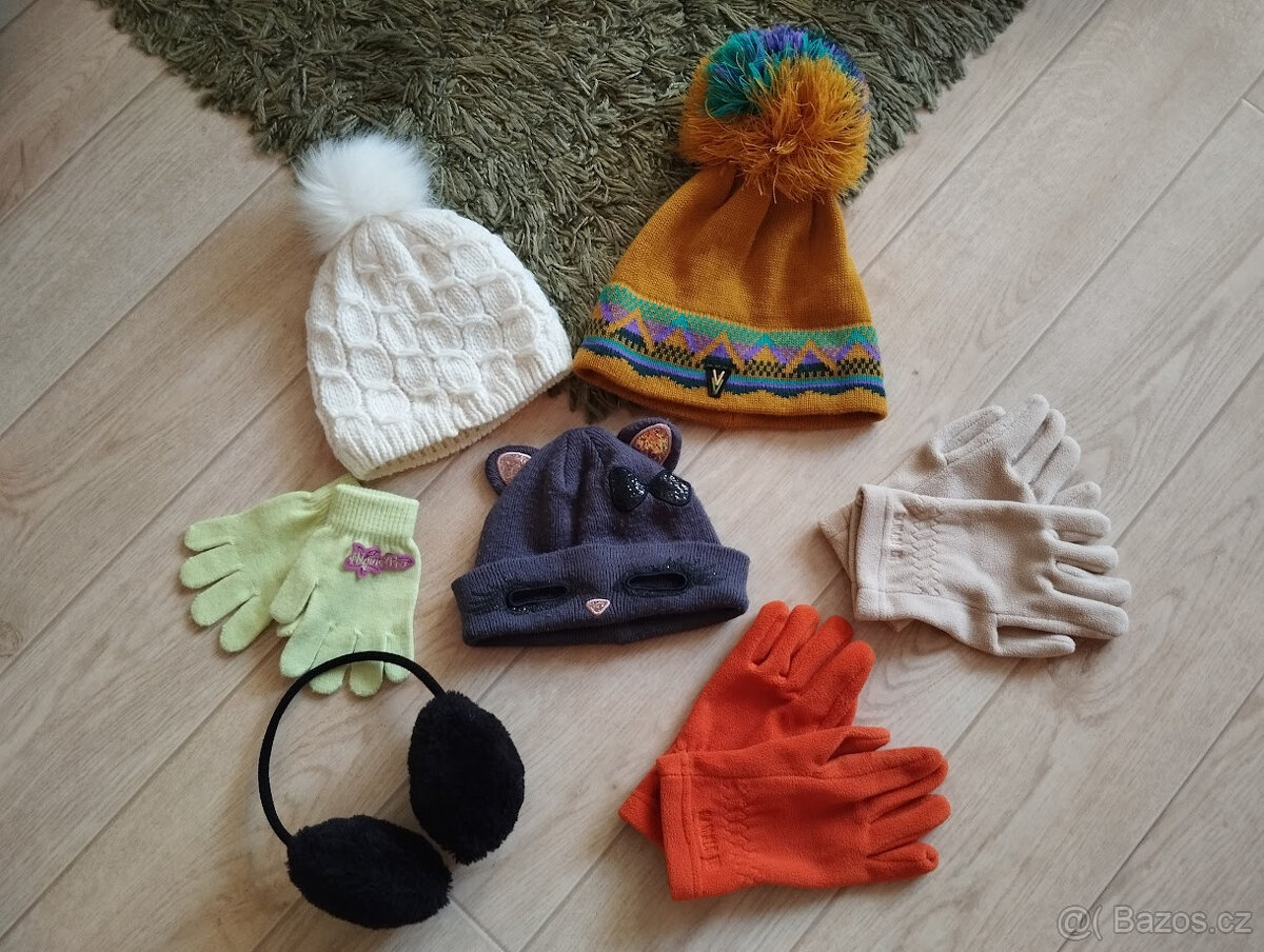 Čepice, rukavice, klapky / Alpine