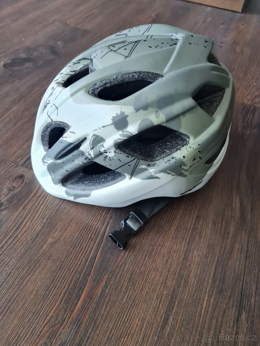 Dětská cyklistická helma