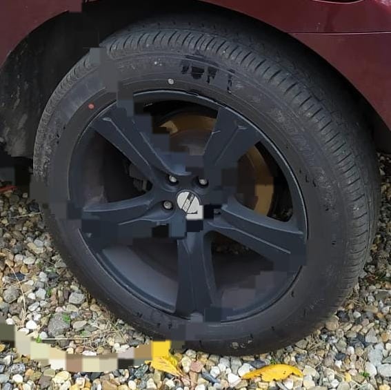 alu kola s pneu 235/55/R19, 5x112, cena za komplet