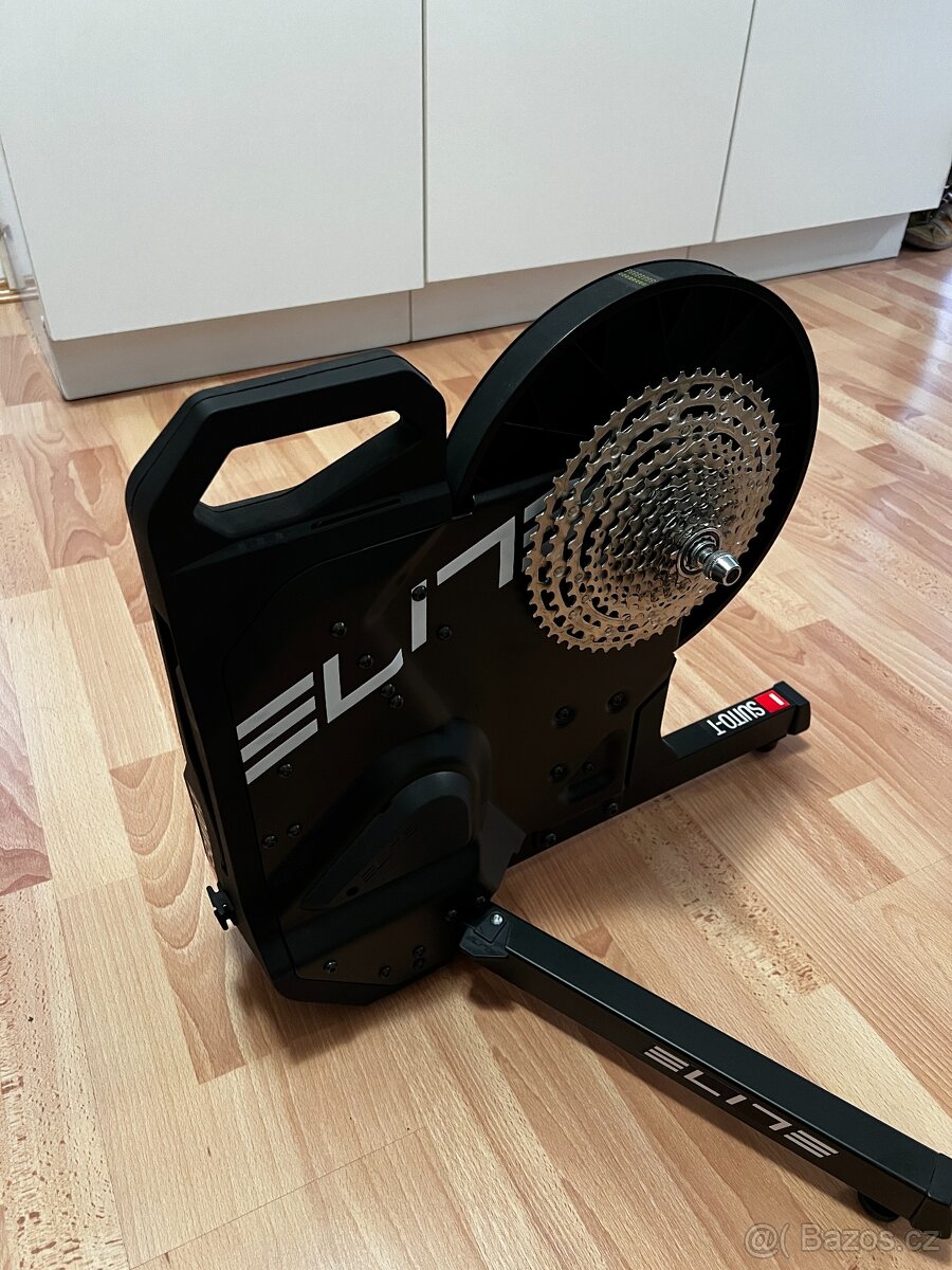 Trenažér ELITE SUITO-T