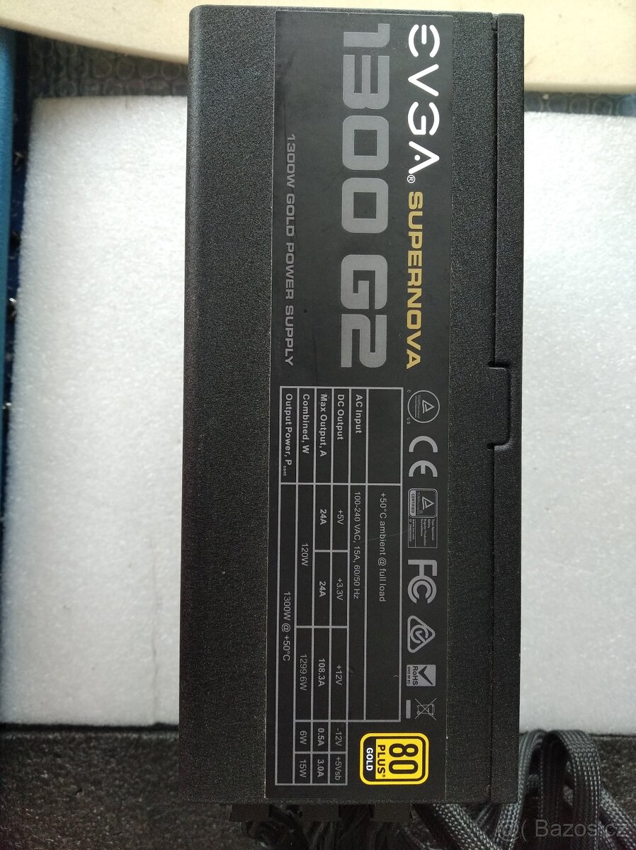 špičkový zdroj EVGA SuperNOVA 1300 G2, 80+ GOLD