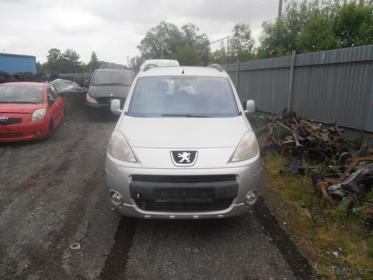 Peugeot Partner 2010 1,6 HDI 9HX veškeré ND